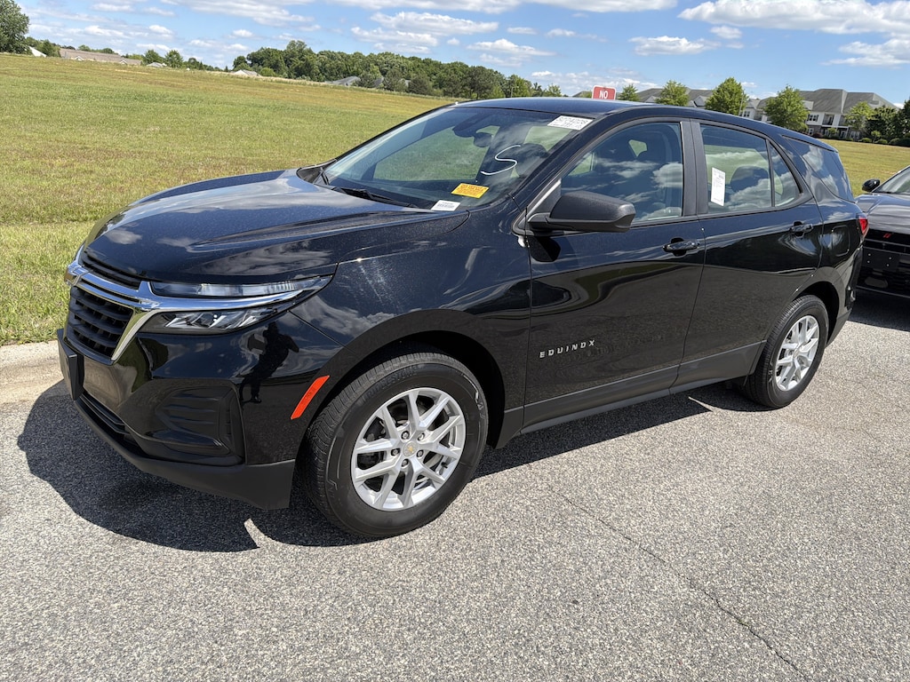 Certified 2023 Chevrolet Equinox LS SUV