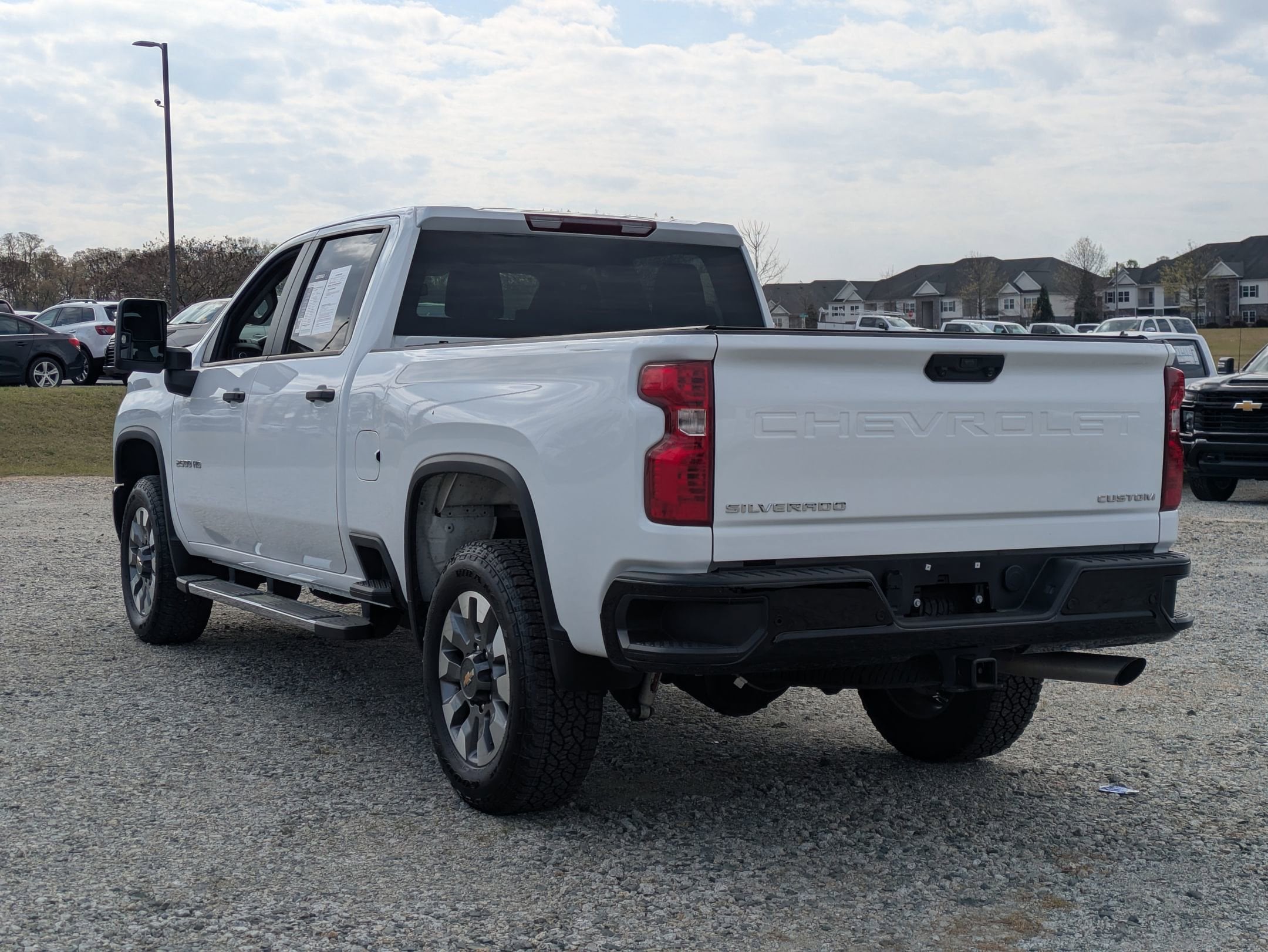 2025 Chevrolet Silverado 2500HD Custom photo 6