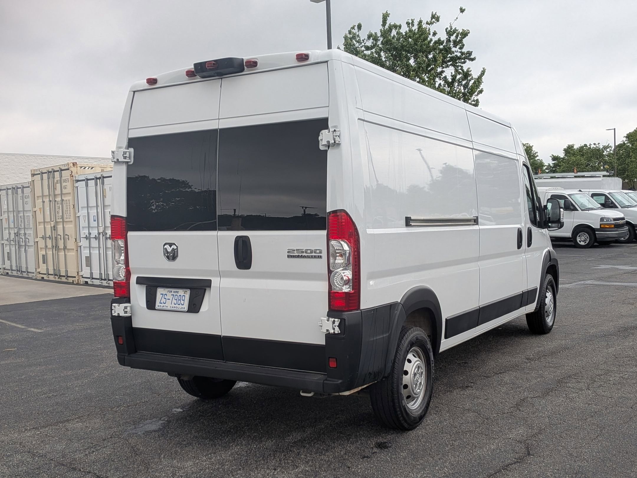 2023 Ram Promaster Cargo Van photo 3