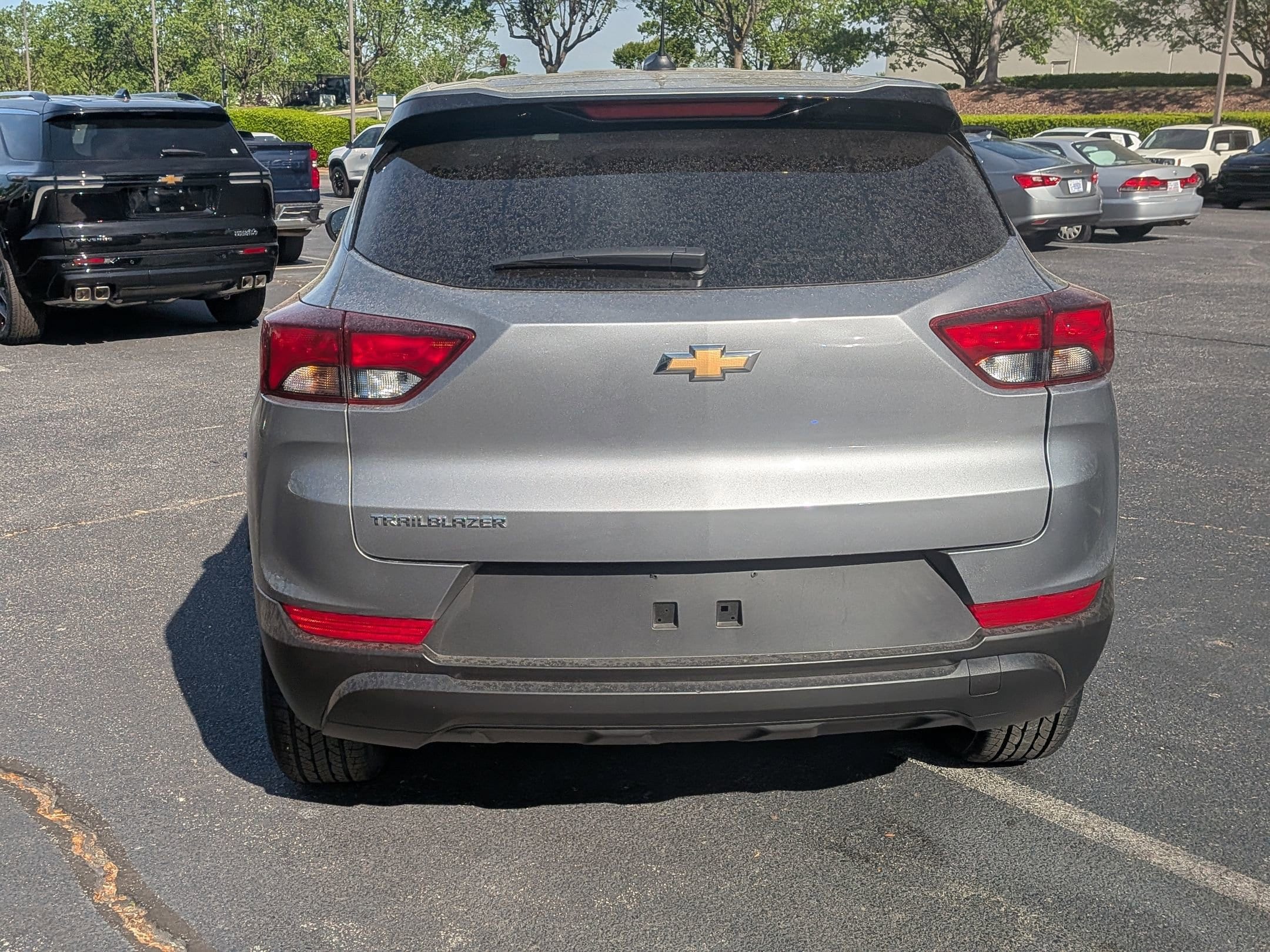 2025 Chevrolet Trailblazer photo 3