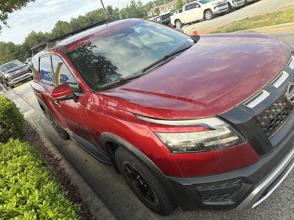 Used 2023 Nissan Pathfinder SUV