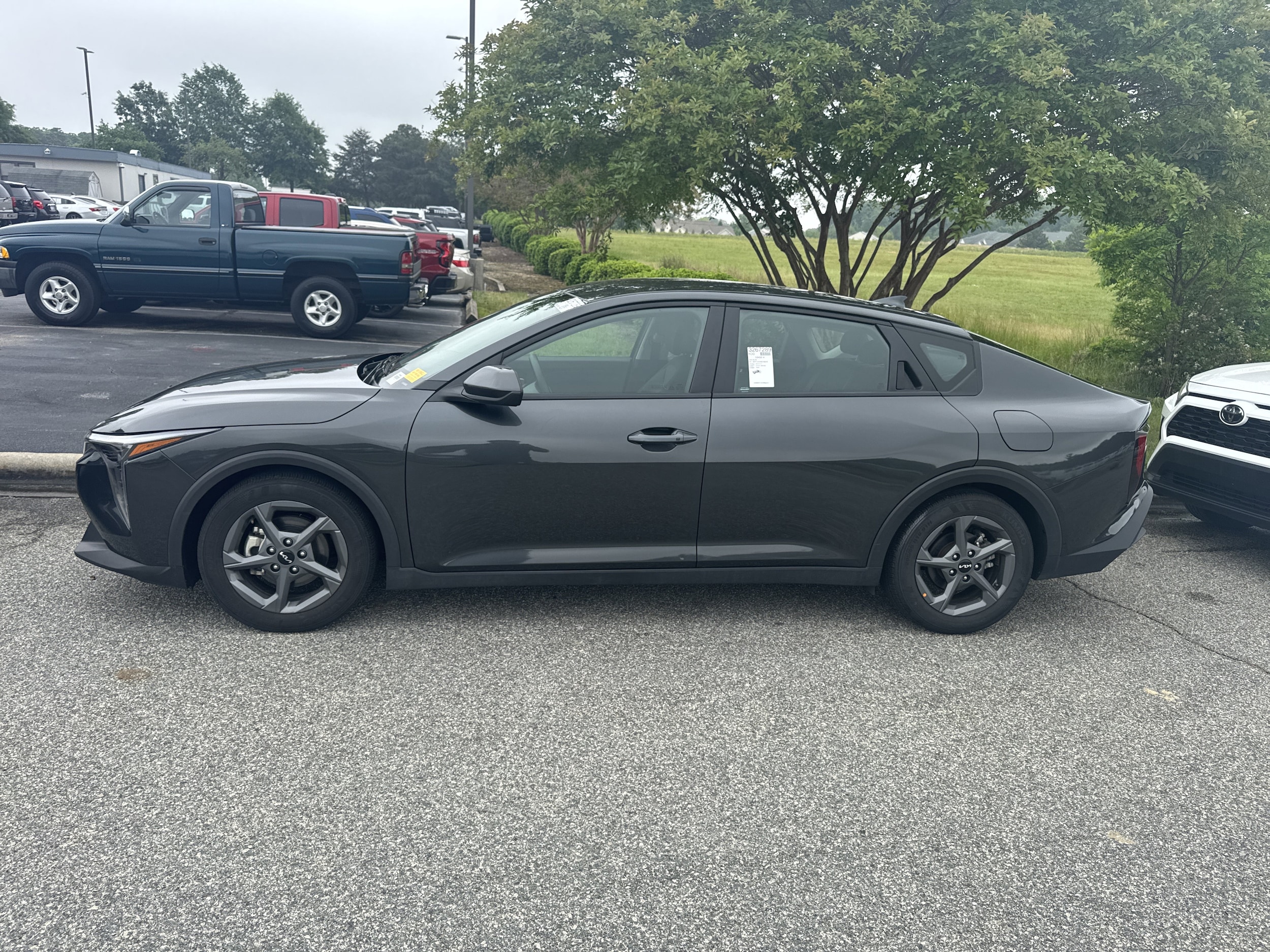 2025 Kia K4 LXS photo 6