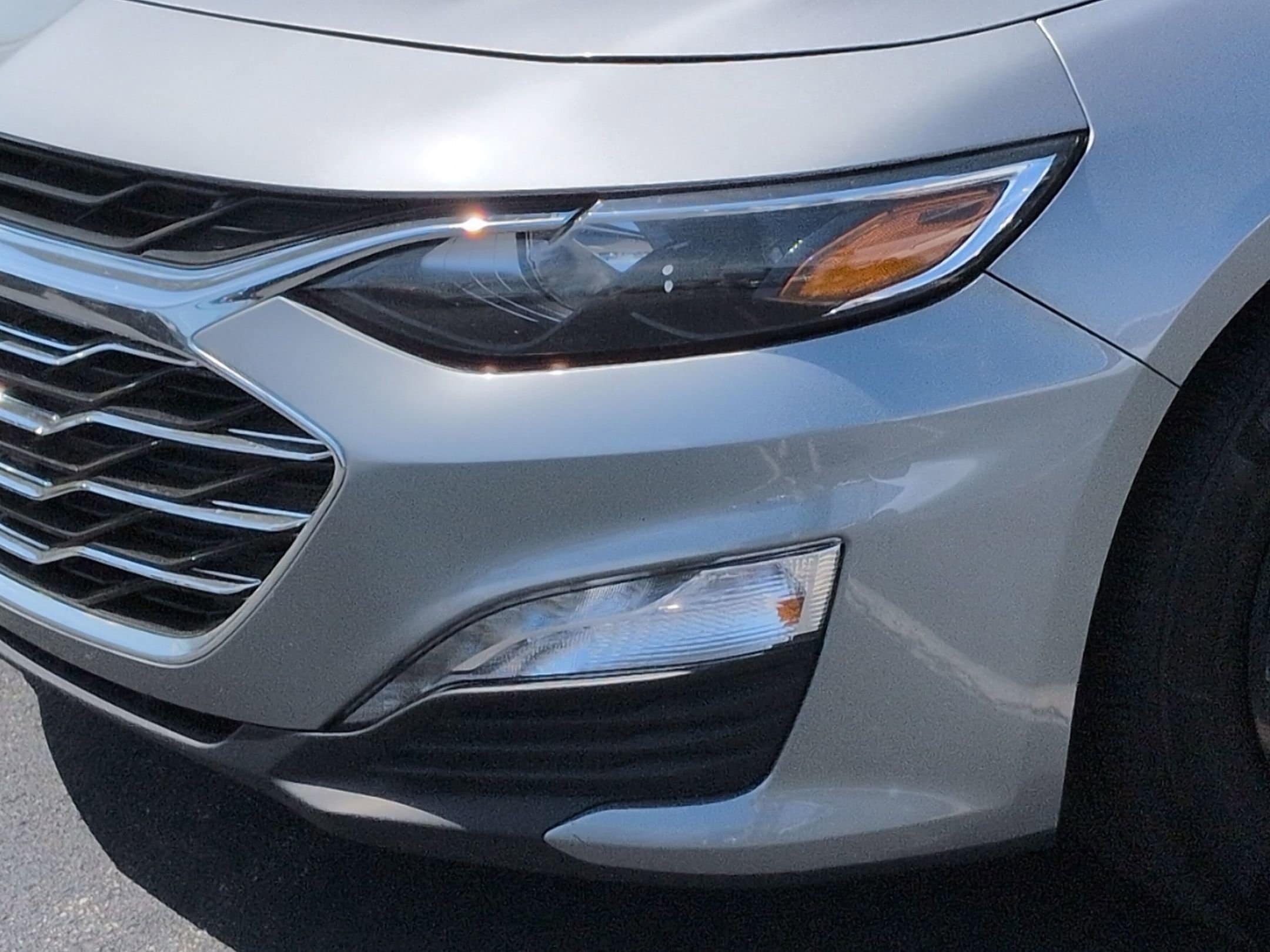 2024 Chevrolet Malibu LT photo 5