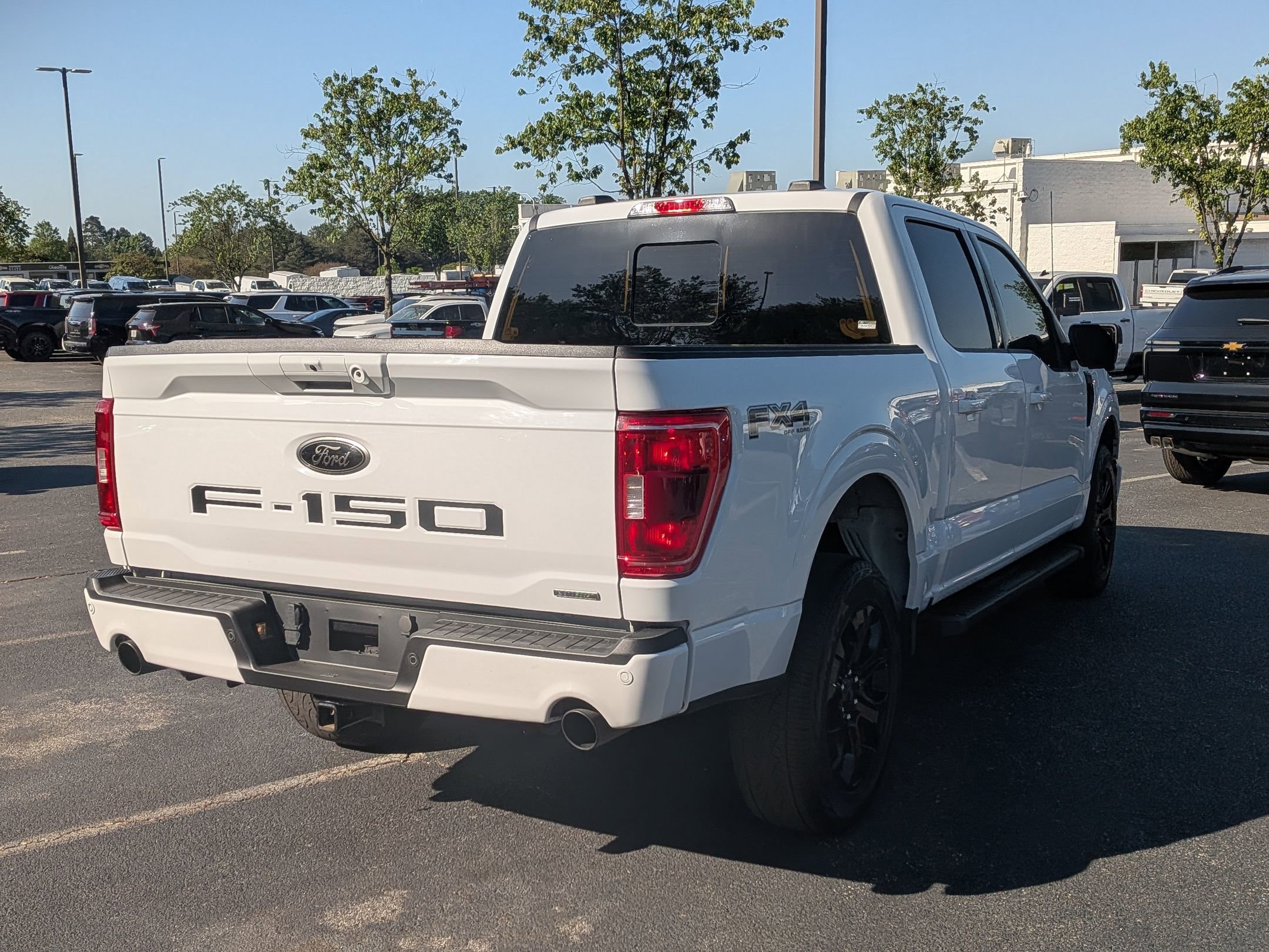 2023 Ford F-150 XLT photo 3