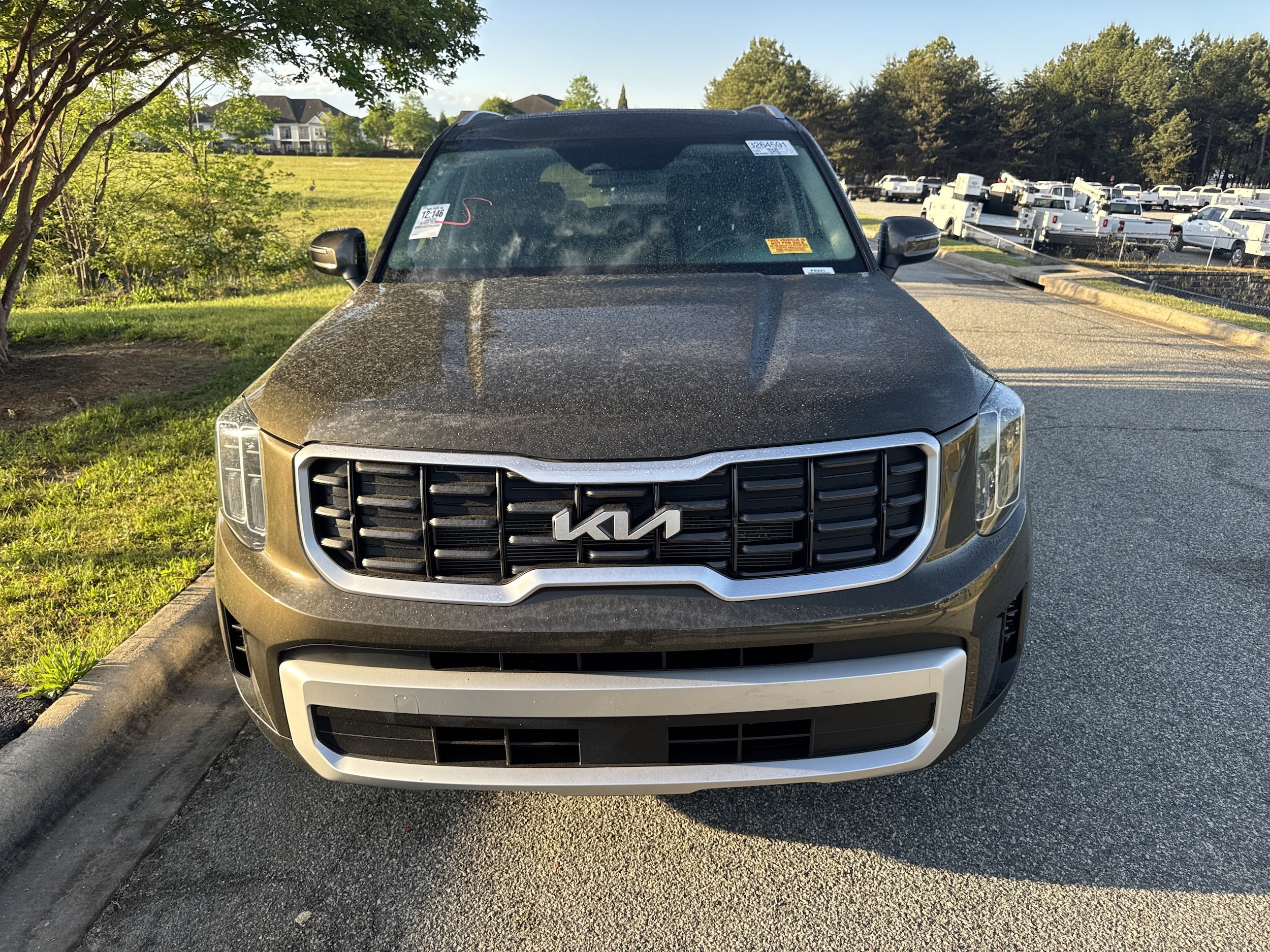 2025 Kia Telluride S photo 2