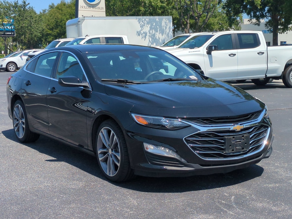 Used 2025 Chevrolet Malibu LT Sedan