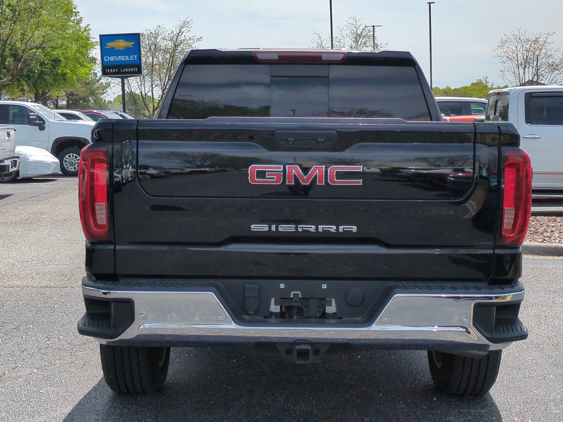 2022 GMC Sierra 1500 photo 3