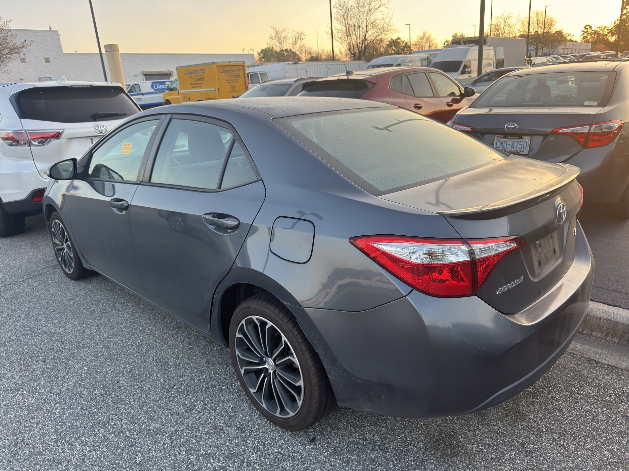 2014 Toyota Corolla S Plus photo 5