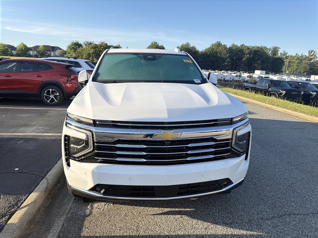 Used 2025 Chevrolet Suburban LT SUV