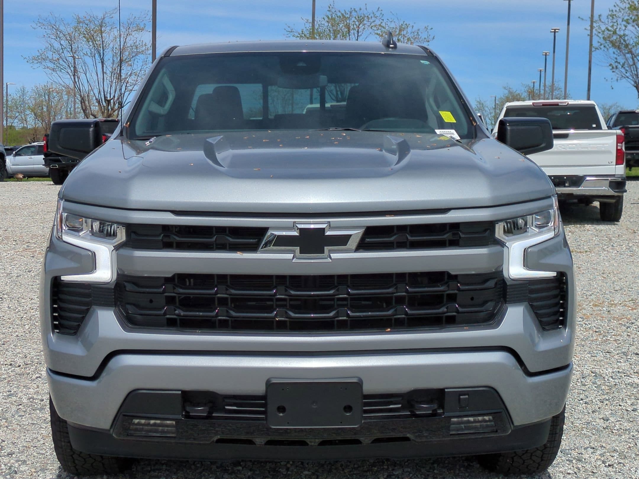 2026 Chevrolet Silverado 1500 RST photo 2