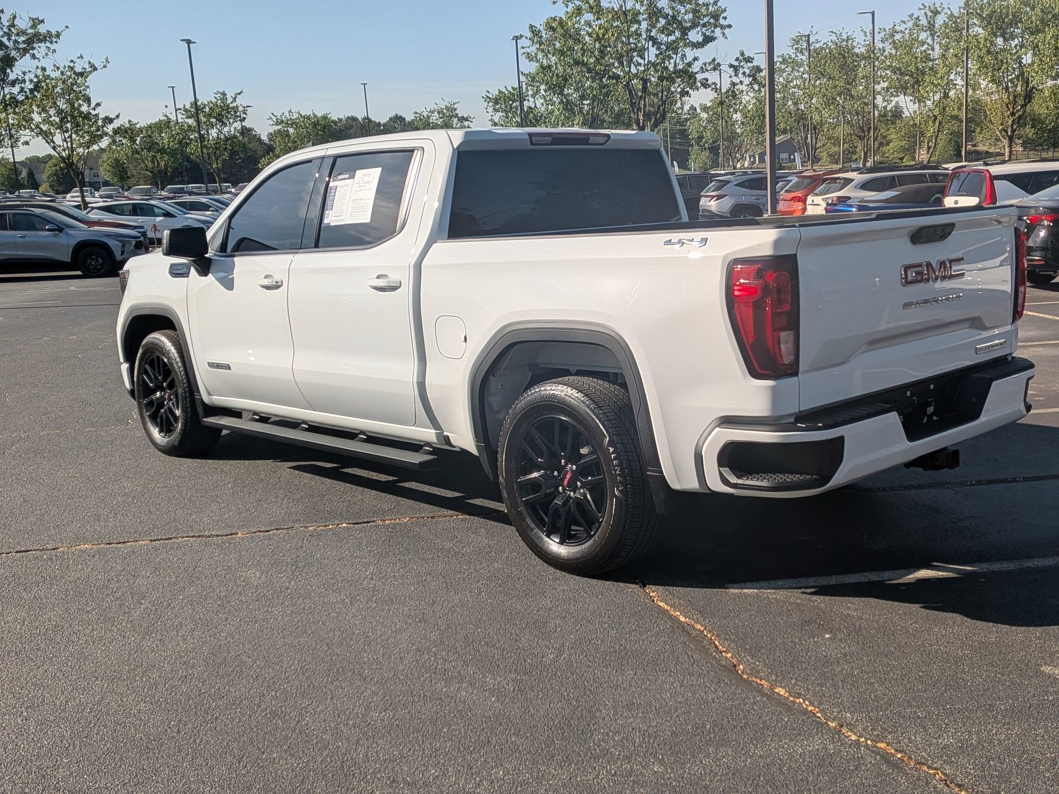 2024 GMC Sierra 1500 Elevation photo 6