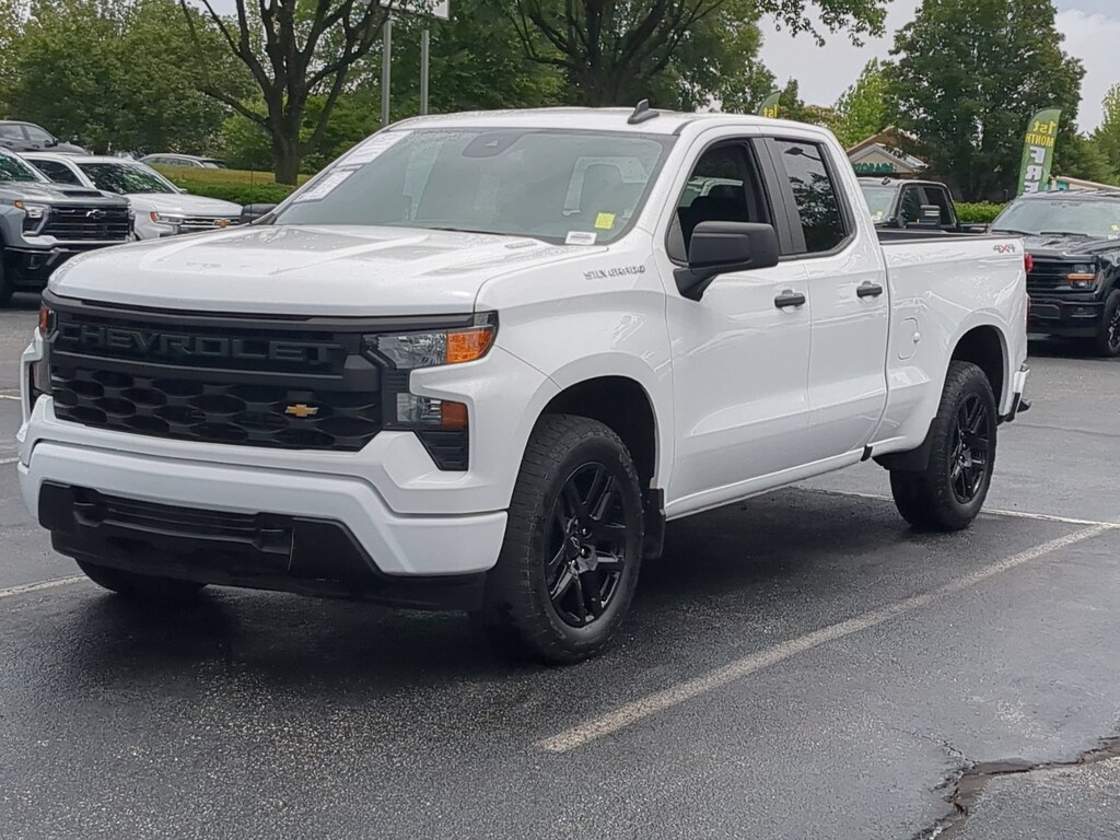 Used 2024 Chevrolet Silverado 1500 Custom Pickup