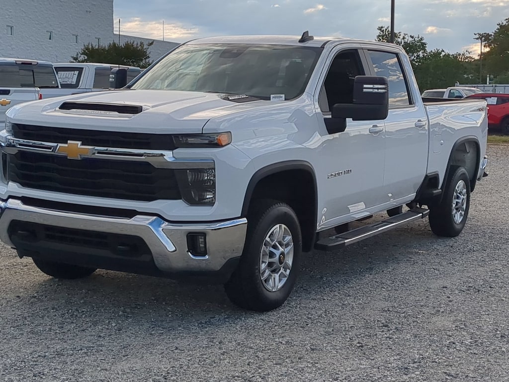 Used 2025 Chevrolet Silverado 2500HD LT Pickup