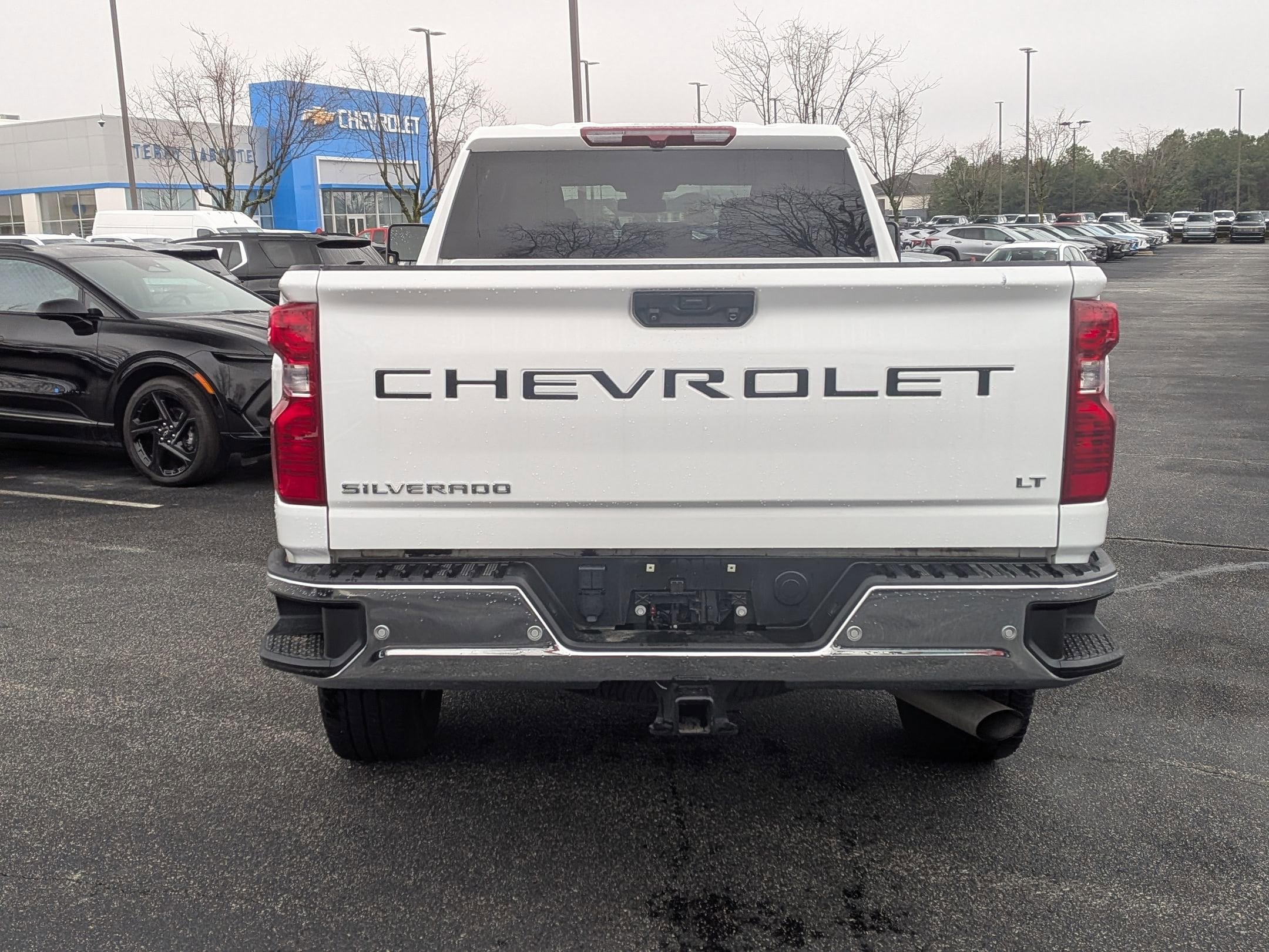 2025 Chevrolet Silverado 2500HD LT photo 3