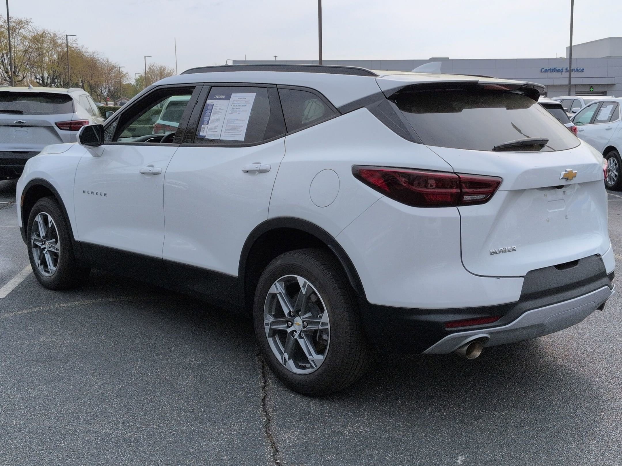 2024 Chevrolet Blazer LT photo 3