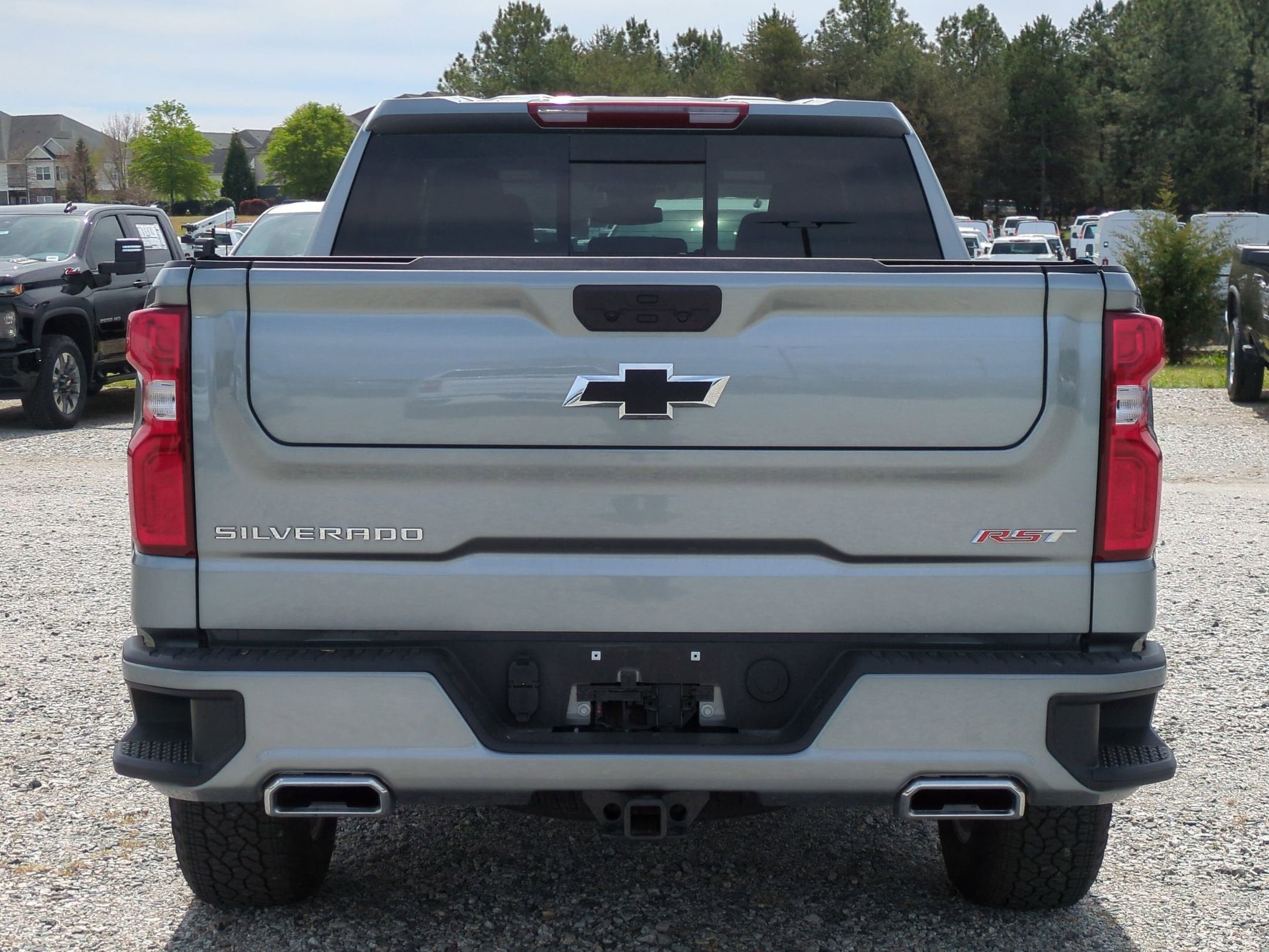 2026 Chevrolet Silverado 1500 RST photo 3