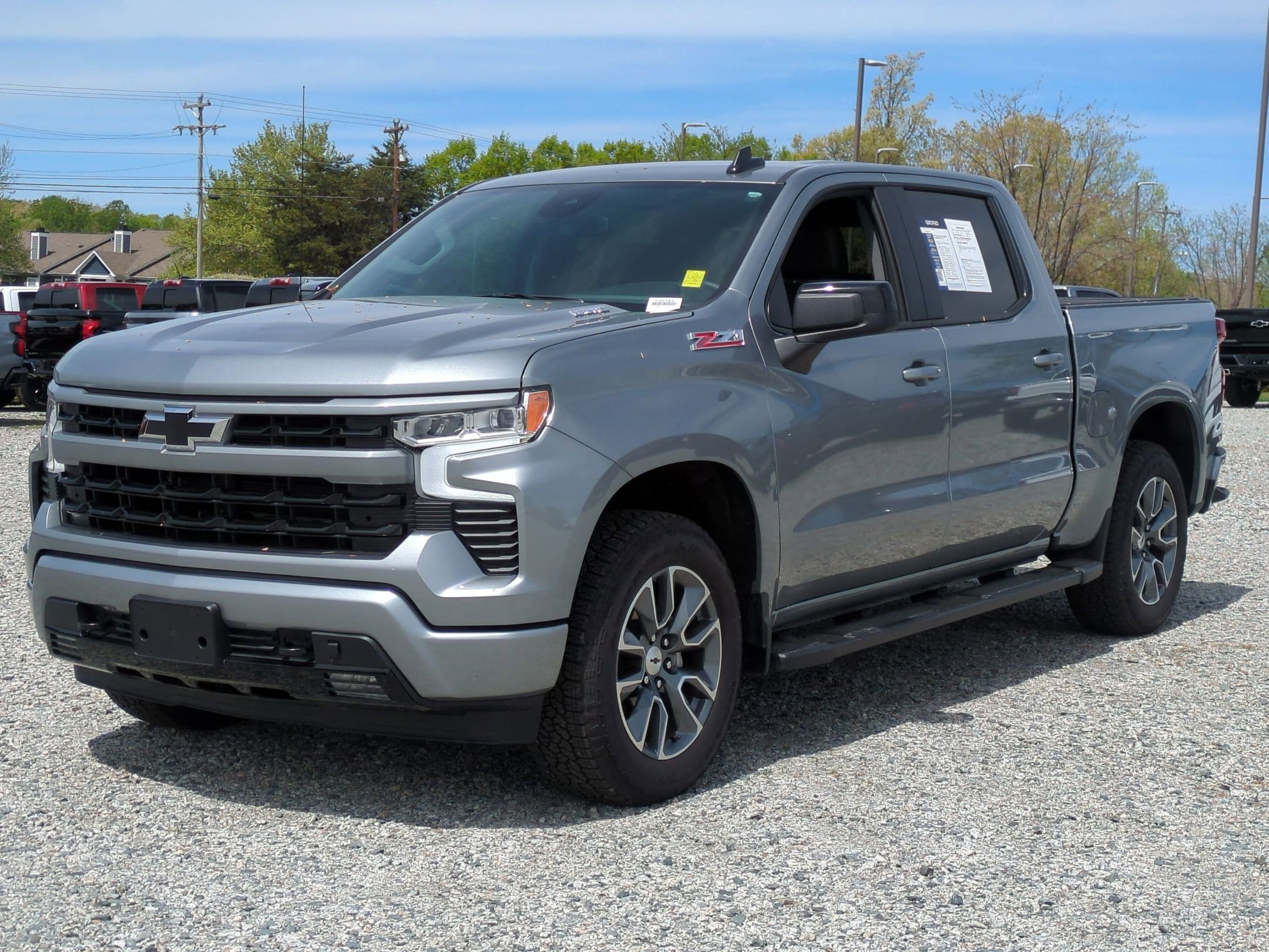 2026 Chevrolet Silverado 1500 RST photo 4