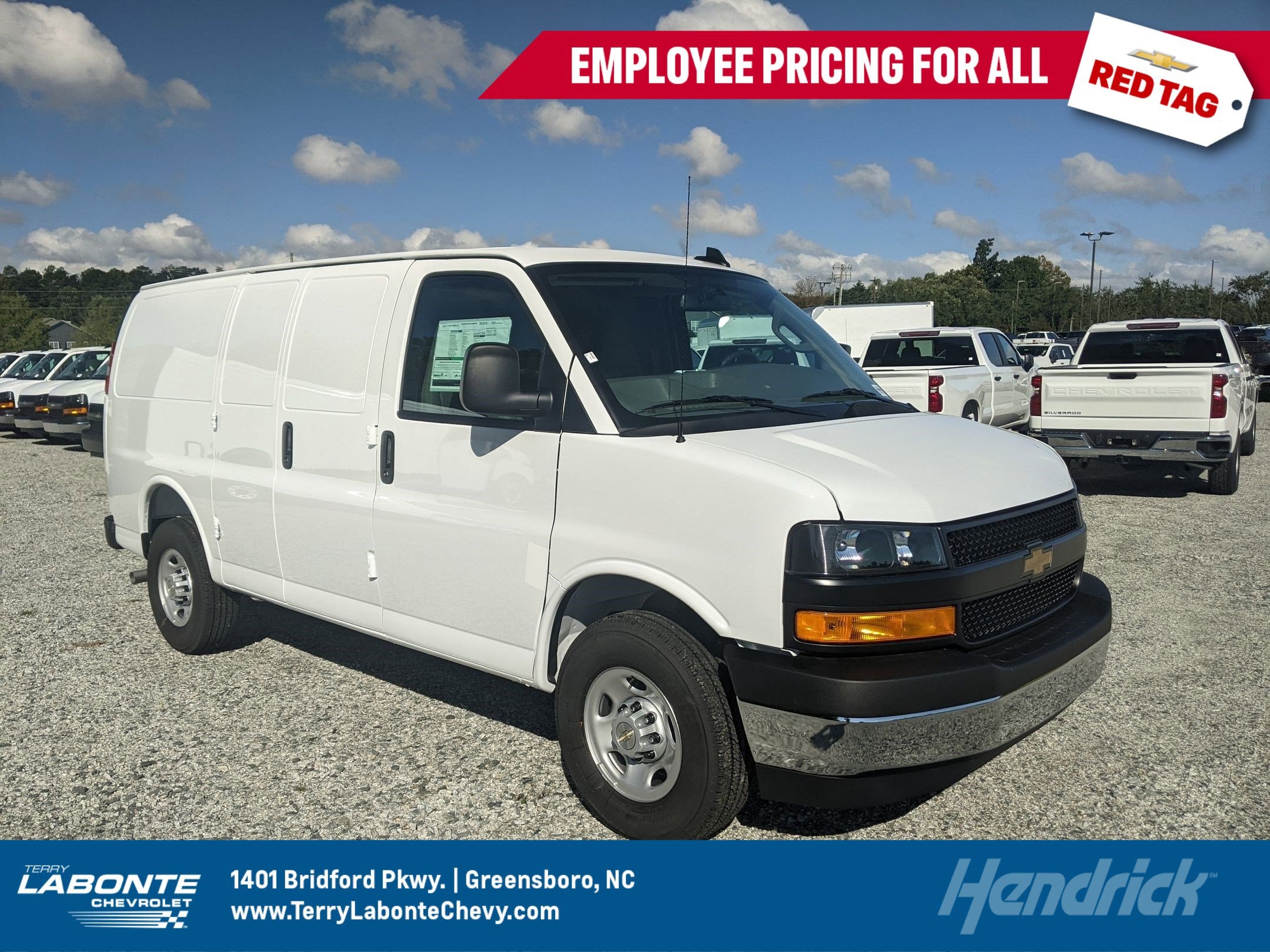 2025 Chevrolet Express Cargo Work Van's photo
