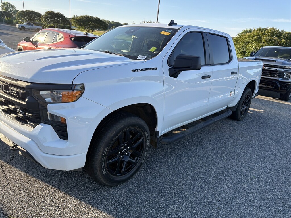 Used 2024 Chevrolet Silverado 1500 Custom Pickup