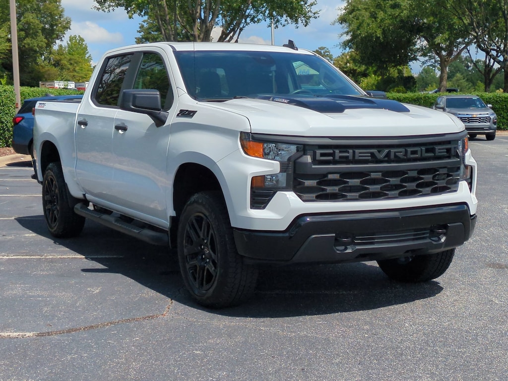 Used 2024 Chevrolet Silverado 1500 Custom Trail Boss Pickup
