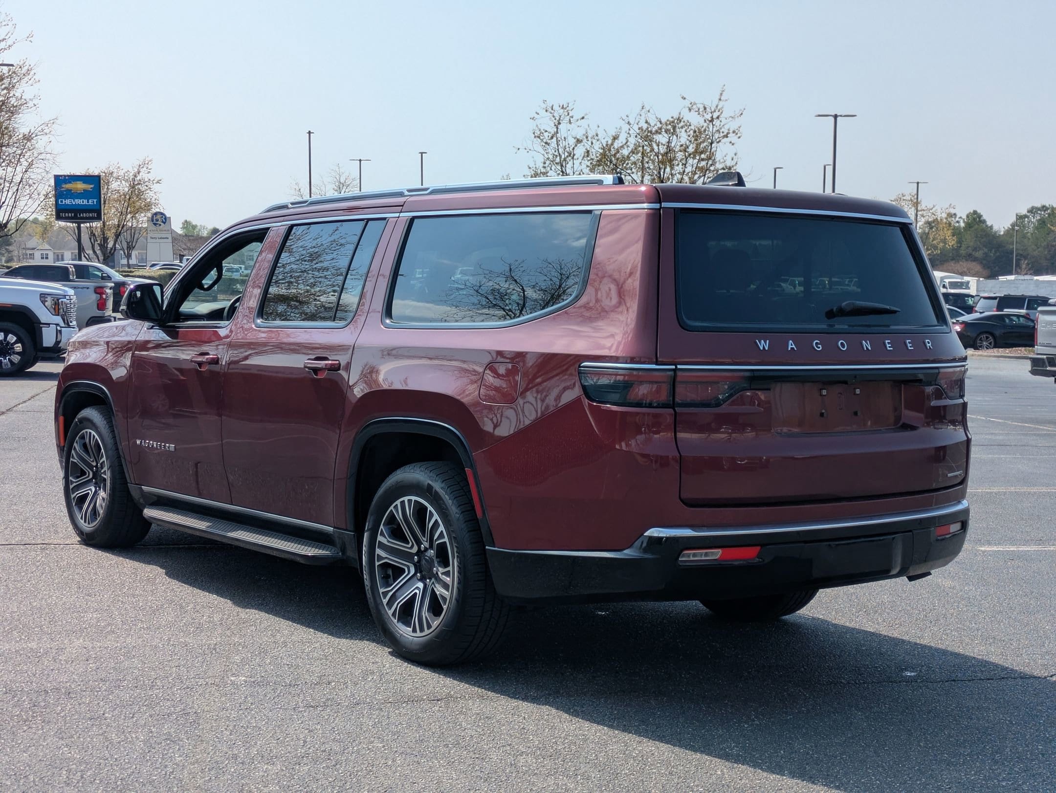 2024 Jeep Wagoneer L Series II photo 5