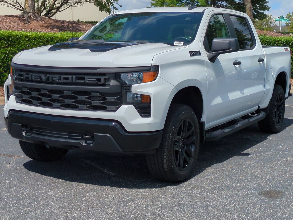 Used 2024 Chevrolet Silverado 1500 Custom Trail Boss Pickup