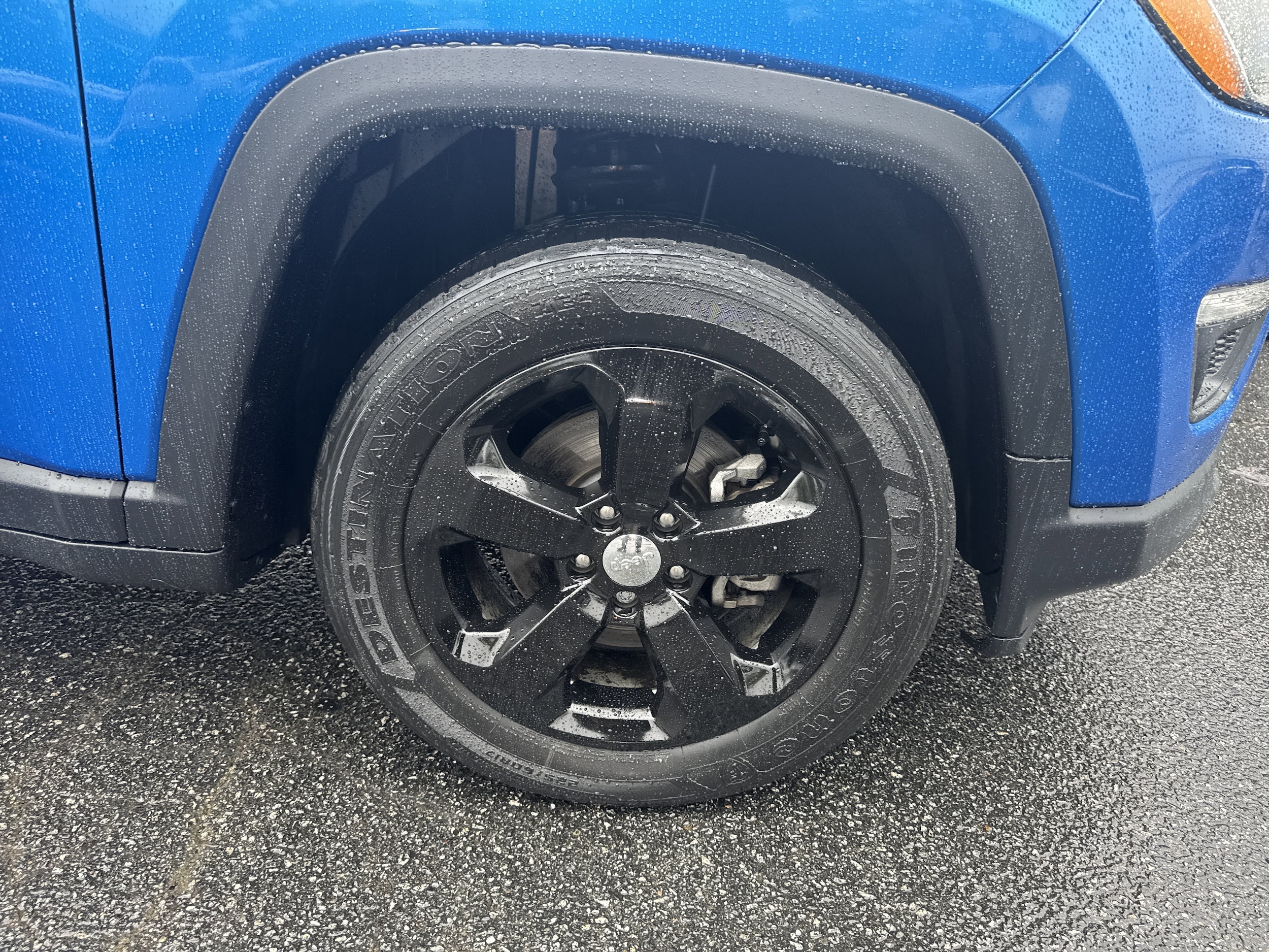 2020 Jeep Compass Latitude photo 4