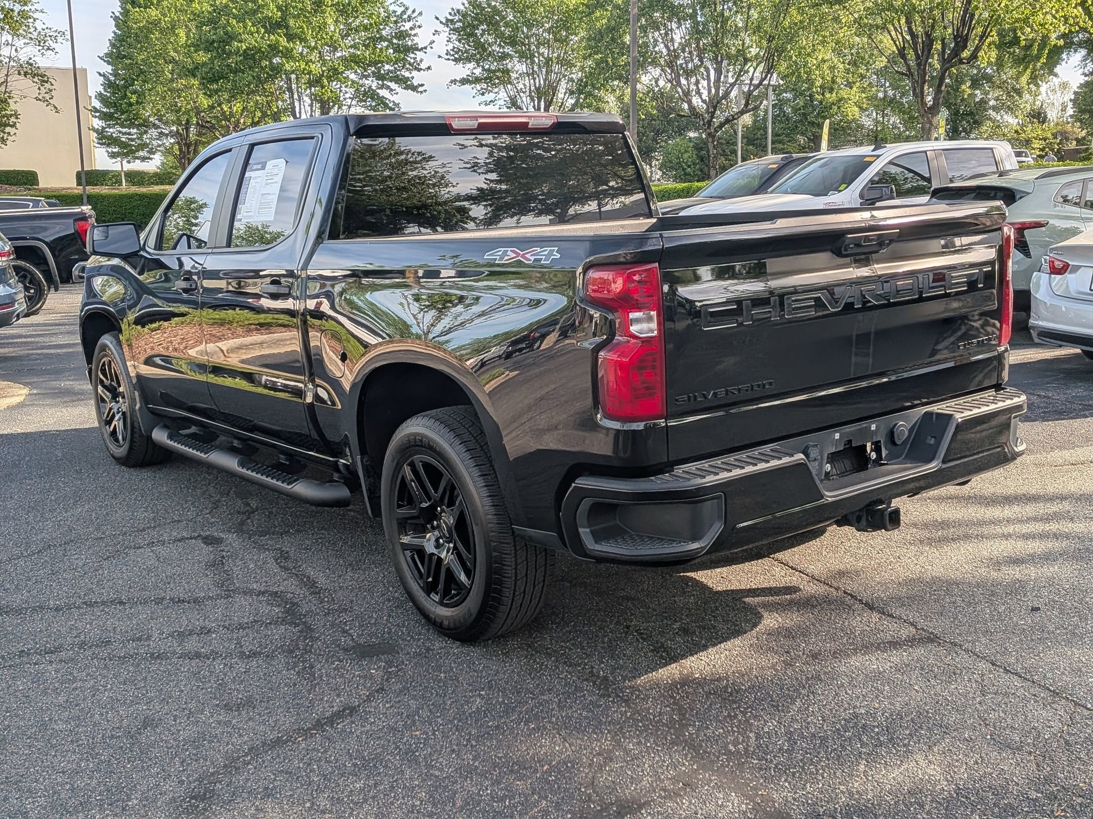 2024 Chevrolet Silverado 1500 Custom photo 6