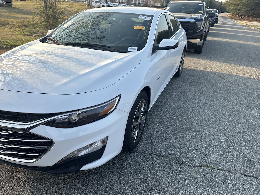 Used 2024 Chevrolet Malibu LT Sedan