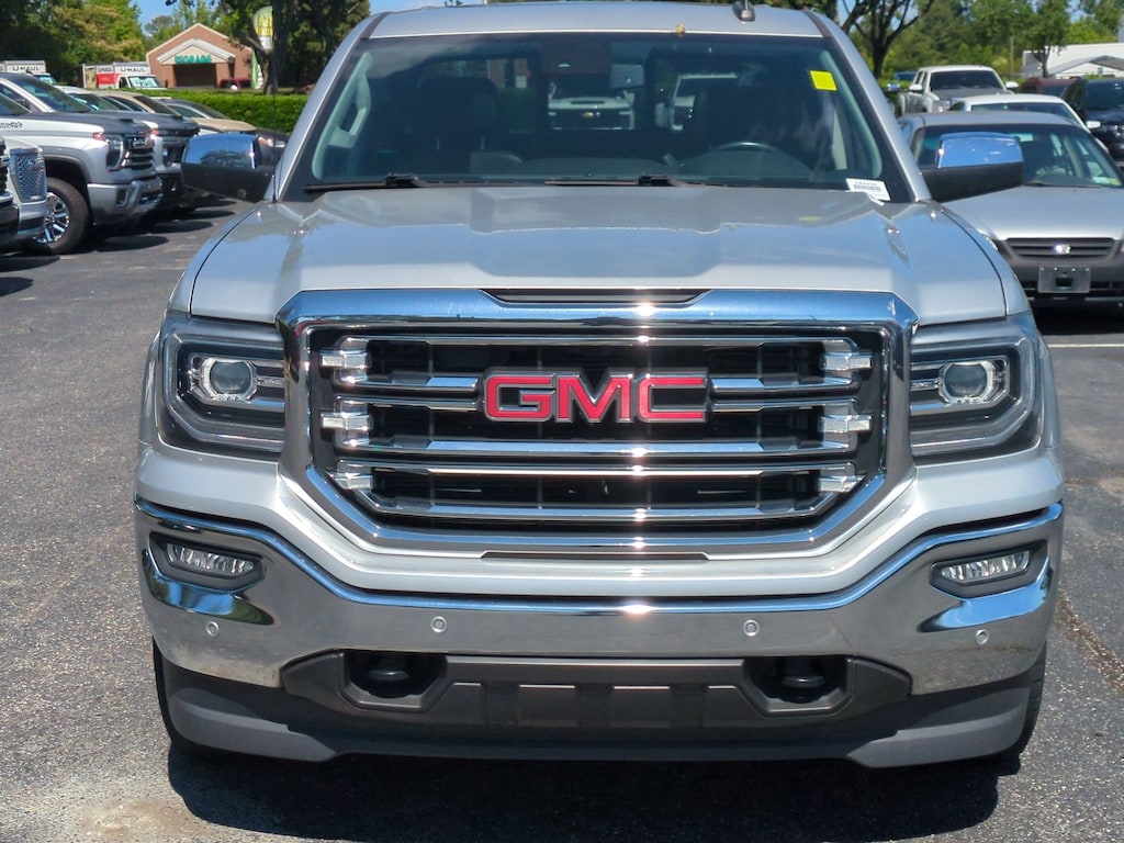 Used 2017 GMC Sierra 1500 SLT Pickup