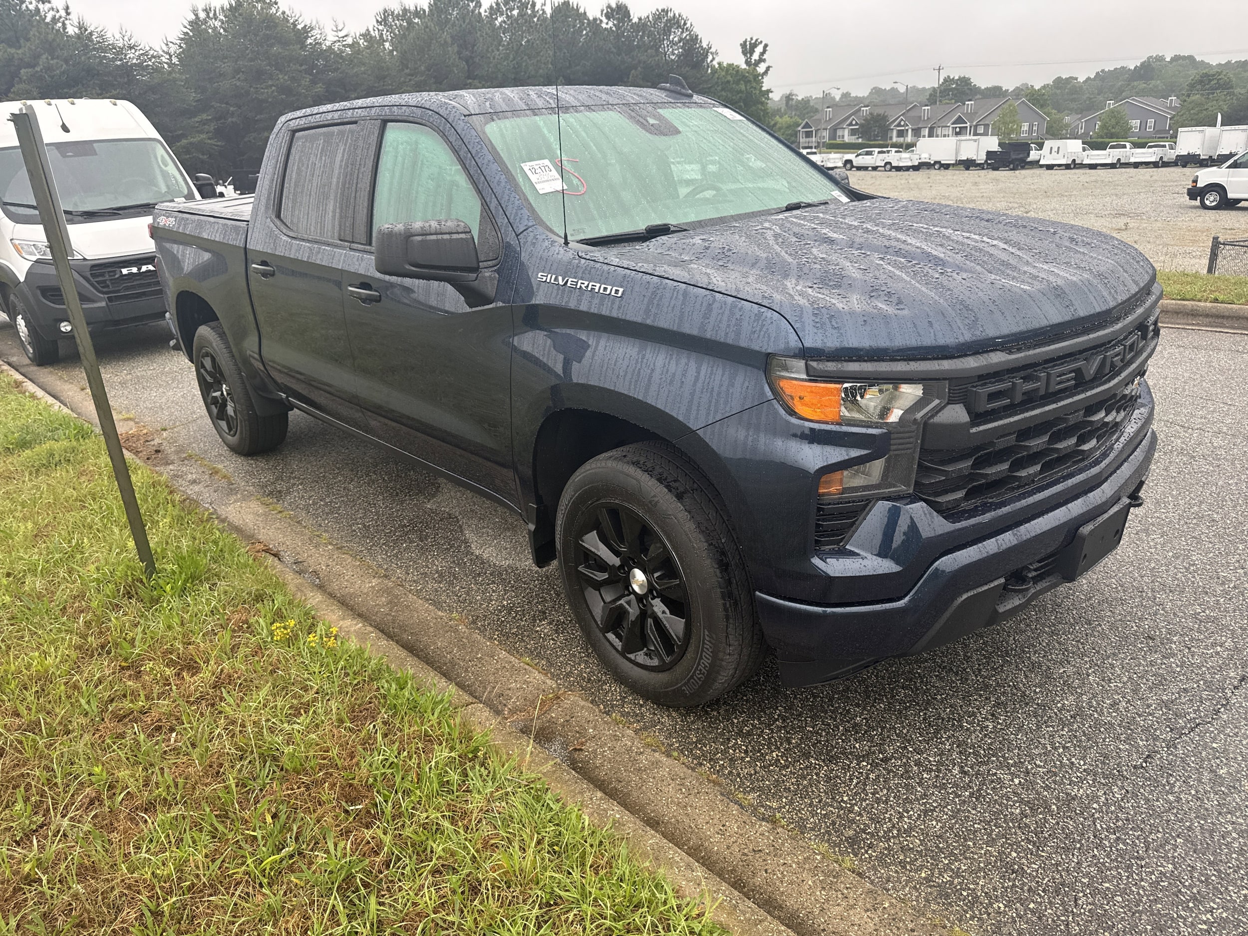 2022 Chevrolet Silverado 1500 Custom photo 5
