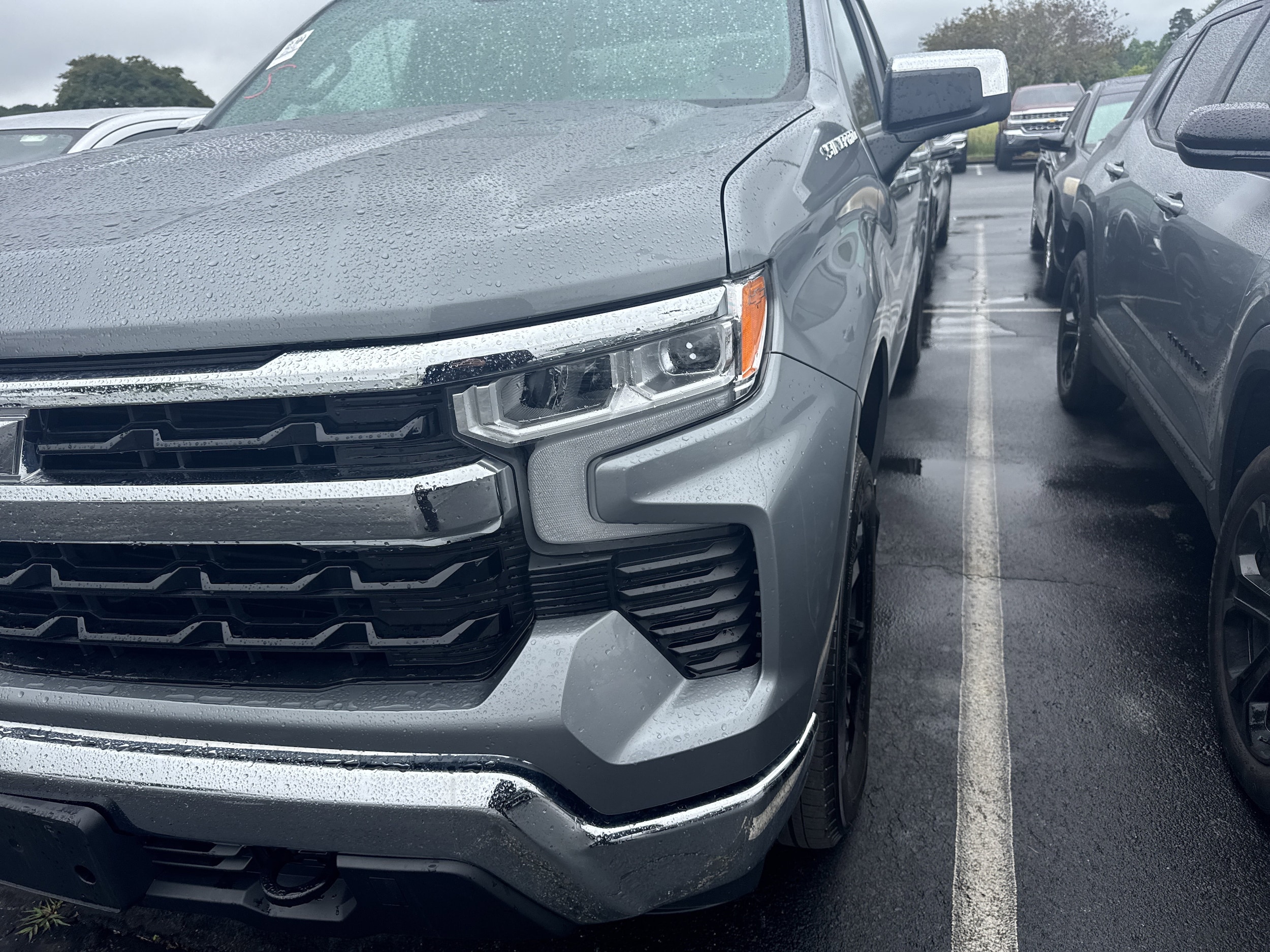 2023 Chevrolet Silverado 1500 LT photo 6