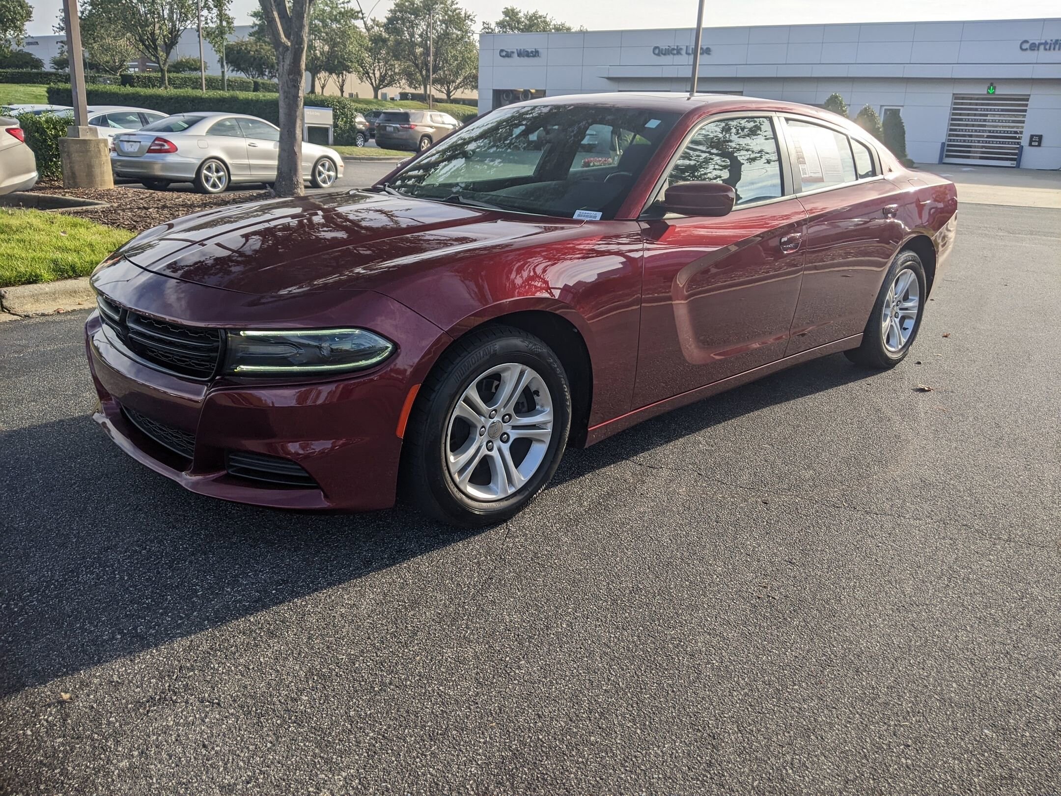 2019 Dodge Charger SXT photo 3