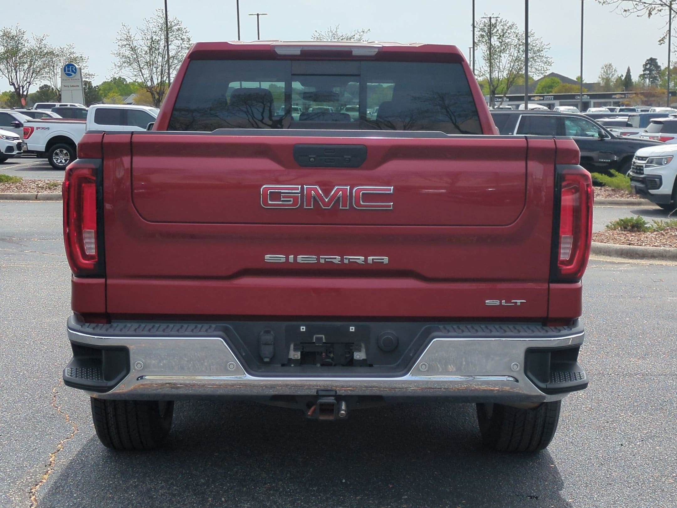 2019 GMC Sierra 1500 SLT photo 3
