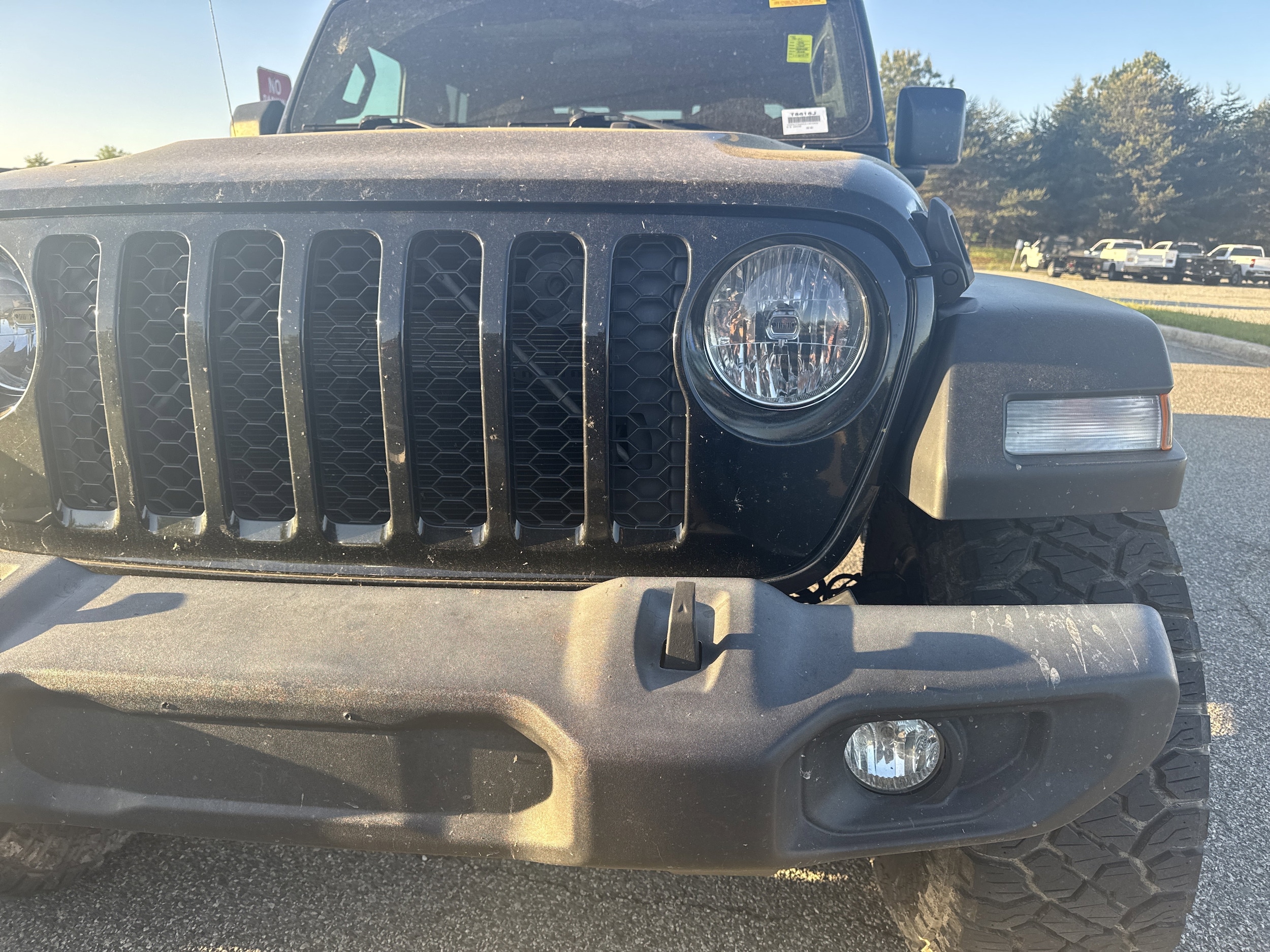 2020 Jeep Gladiator Sport S photo 6