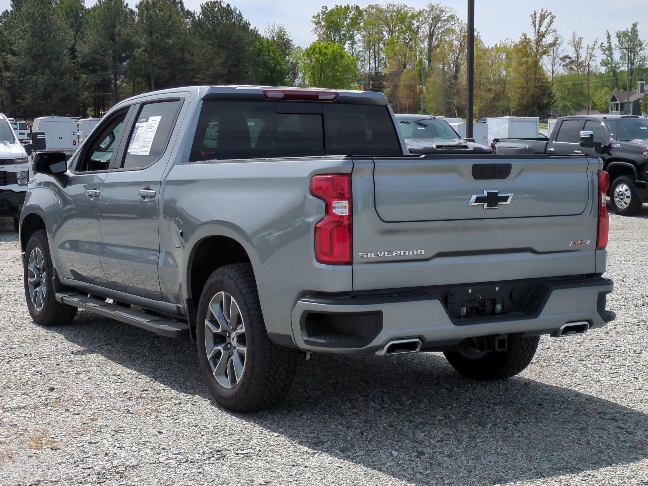 2026 Chevrolet Silverado 1500 RST photo 6