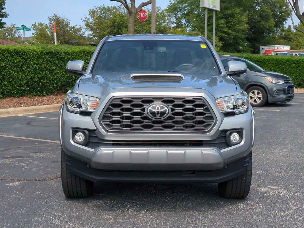 Used 2020 Toyota Tacoma 4WD Pickup
