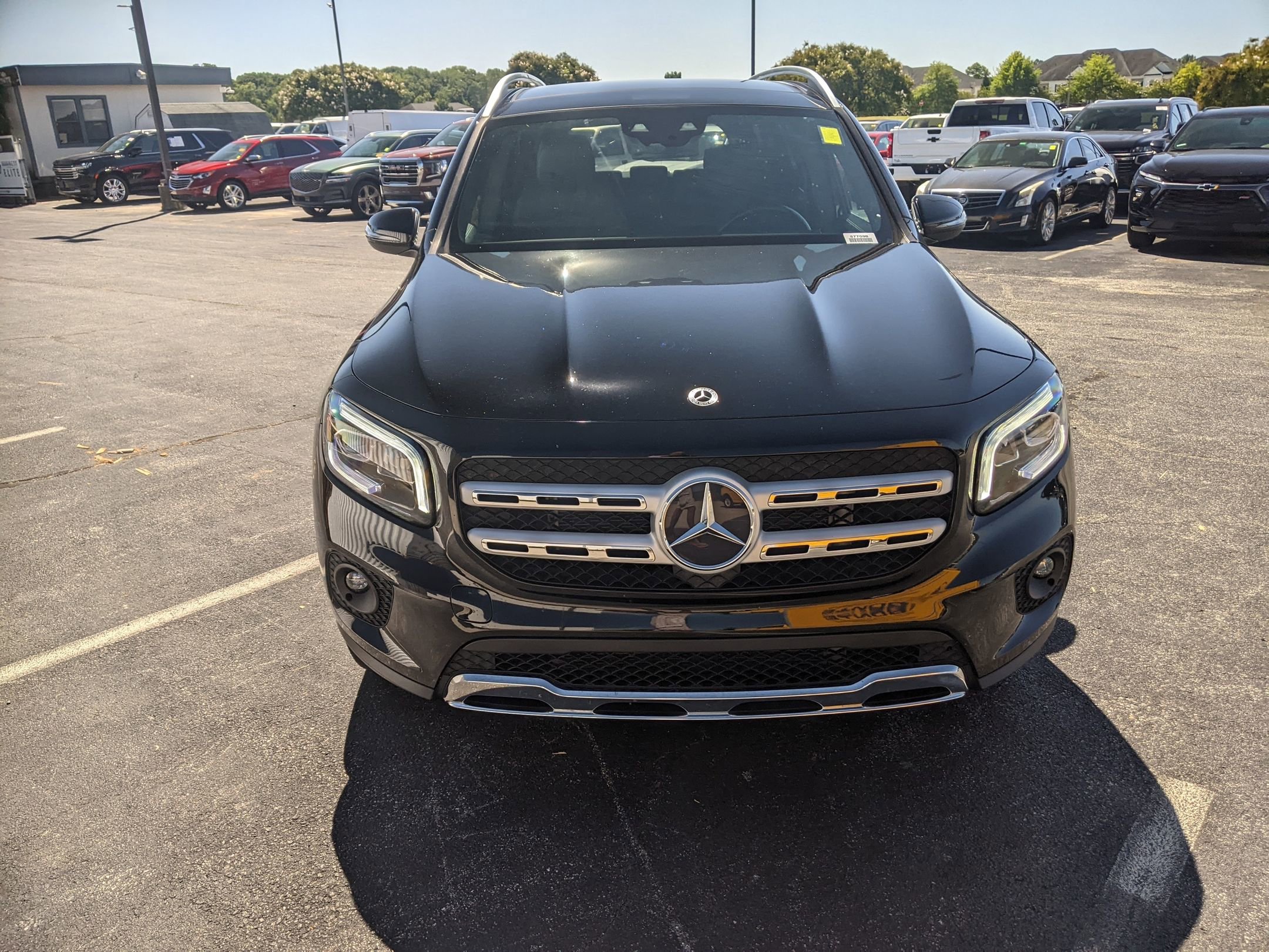 2021 Mercedes Benz GLB 250 photo 2