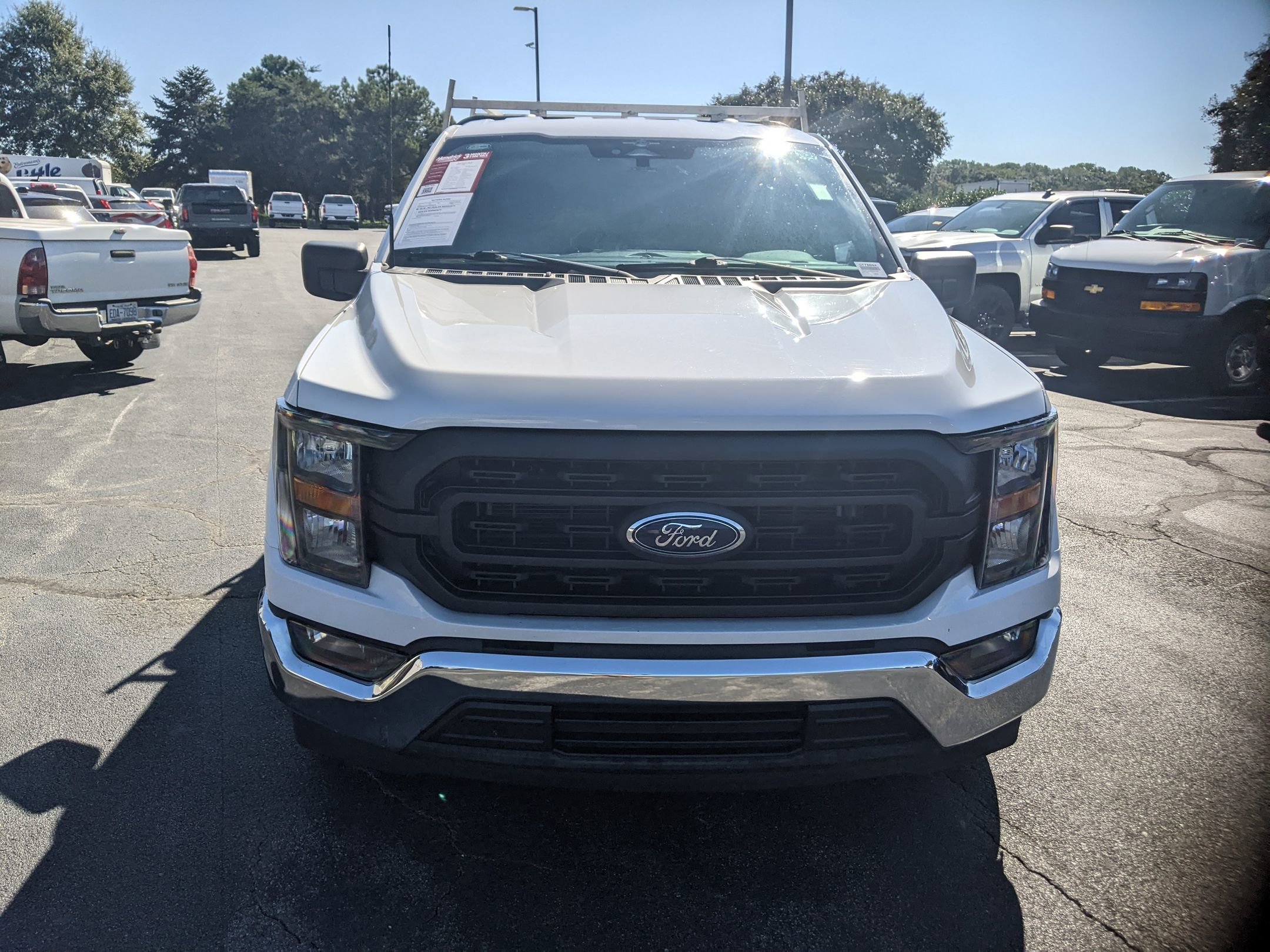 2023 Ford F-150 XL photo 2