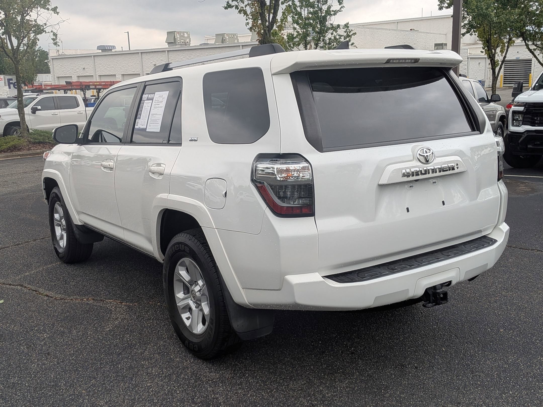 2020 Toyota 4Runner SR5 Premium photo 5