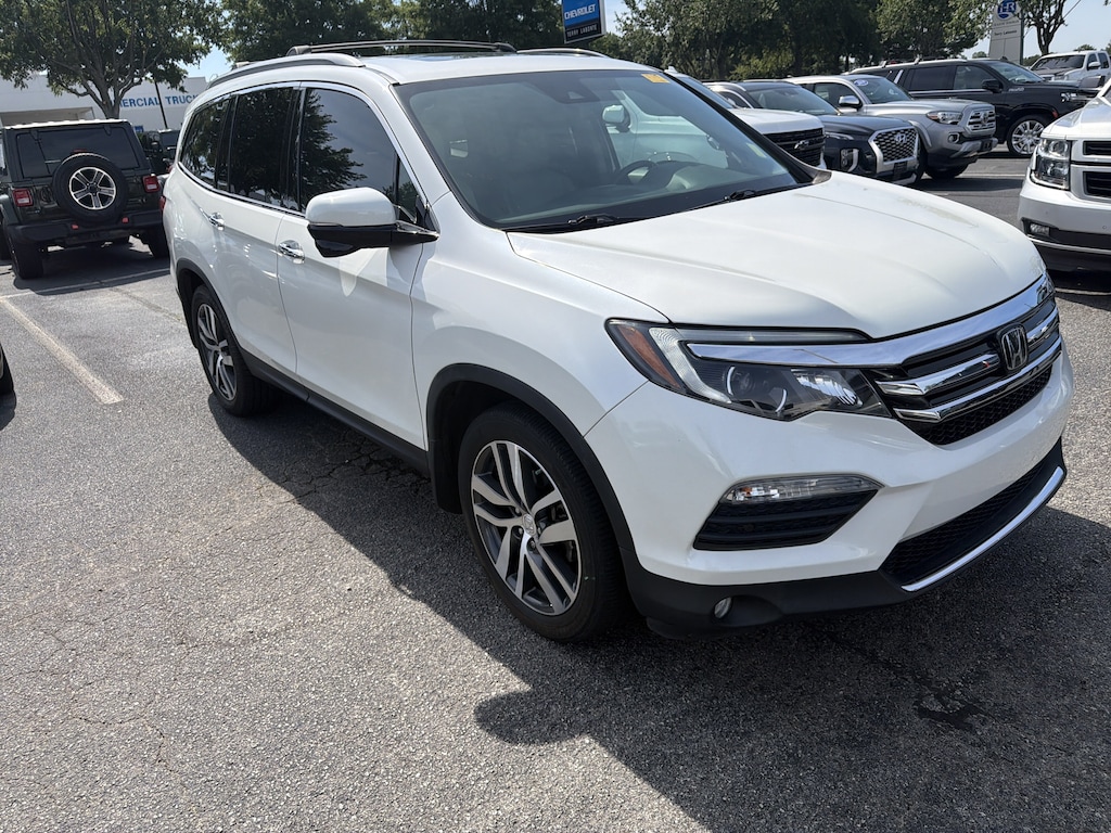 Used 2017 Honda Pilot Touring SUV