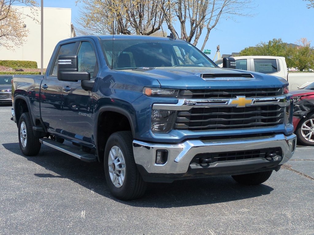 Used 2025 Chevrolet Silverado 2500HD LT Pickup