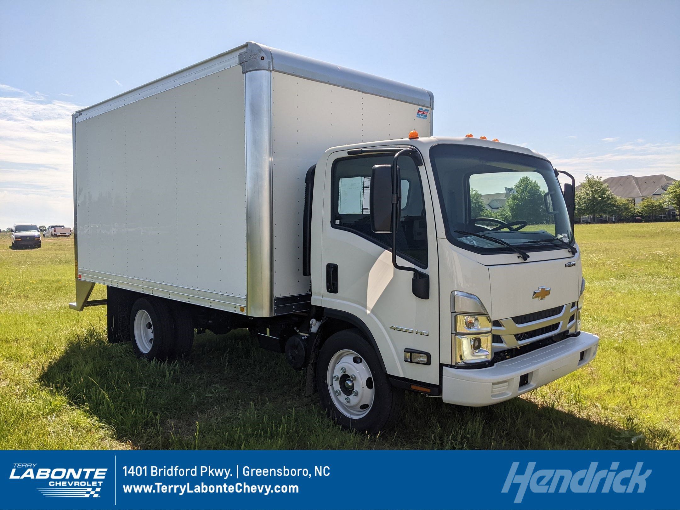 2025 Chevrolet Low Cab Forward Base's photo