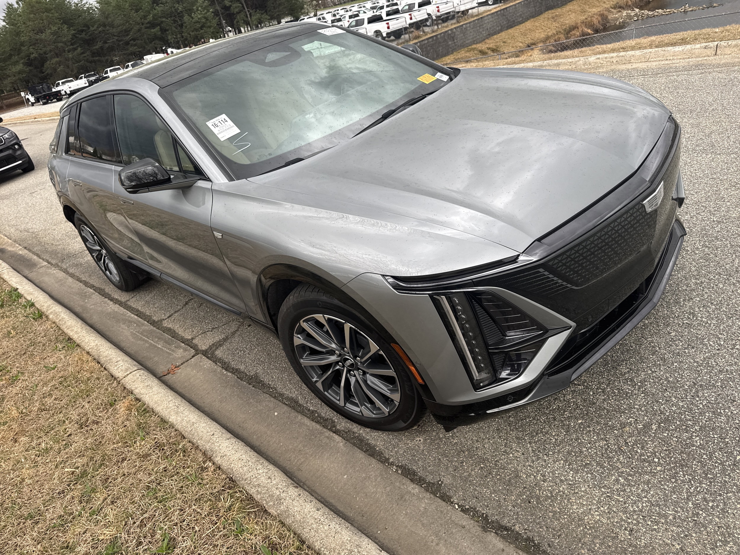 Used 2024 Cadillac LYRIQ Sport 3 with VIN 1GYKPWRLXRZ138474 for sale in Irwin, PA