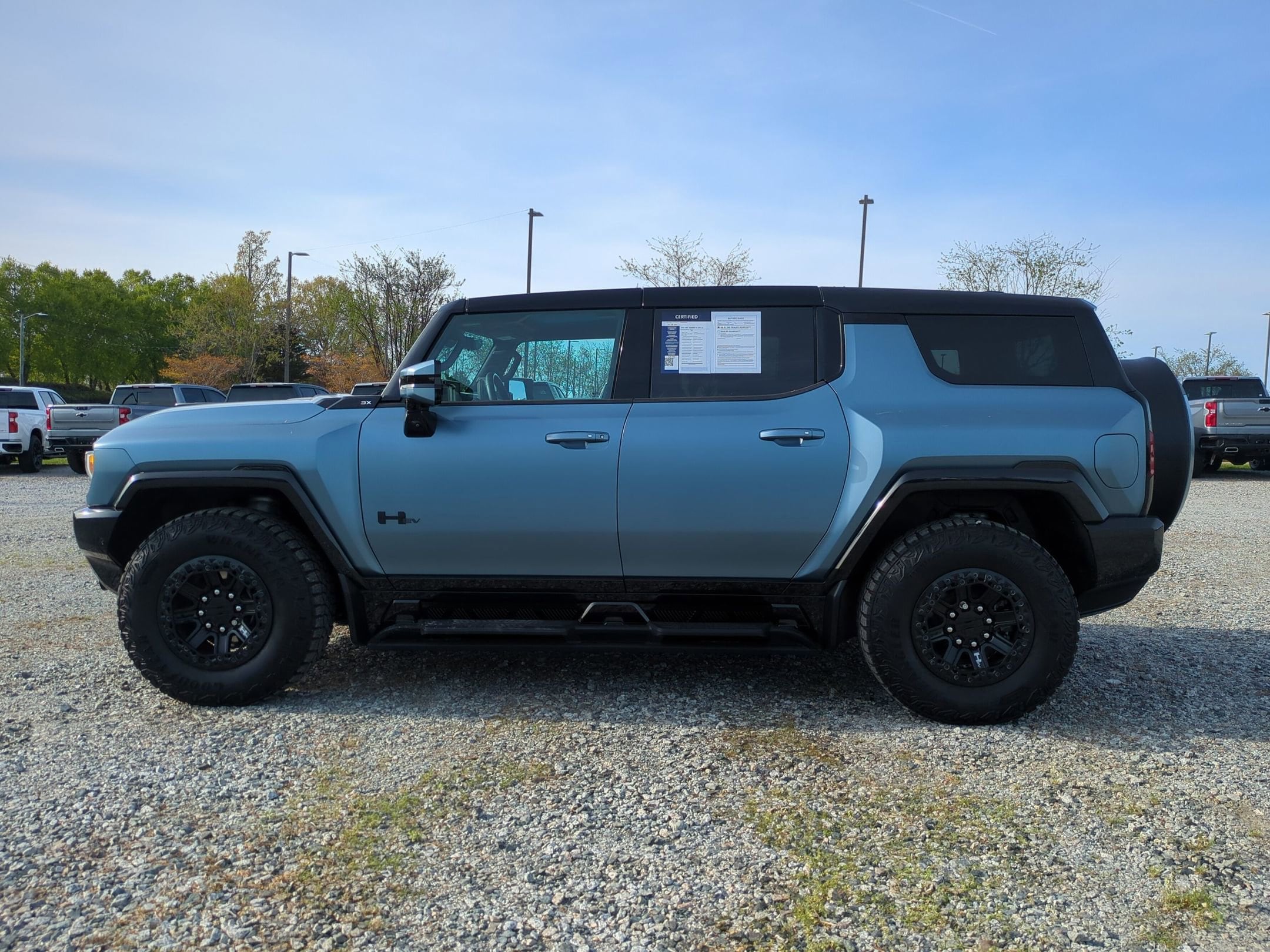 2024 GMC Hummer EV SUV 3X photo 5