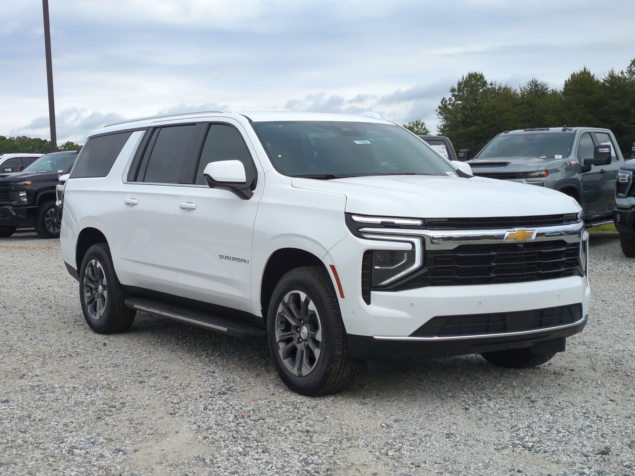 2026 Chevrolet Suburban LS SUV