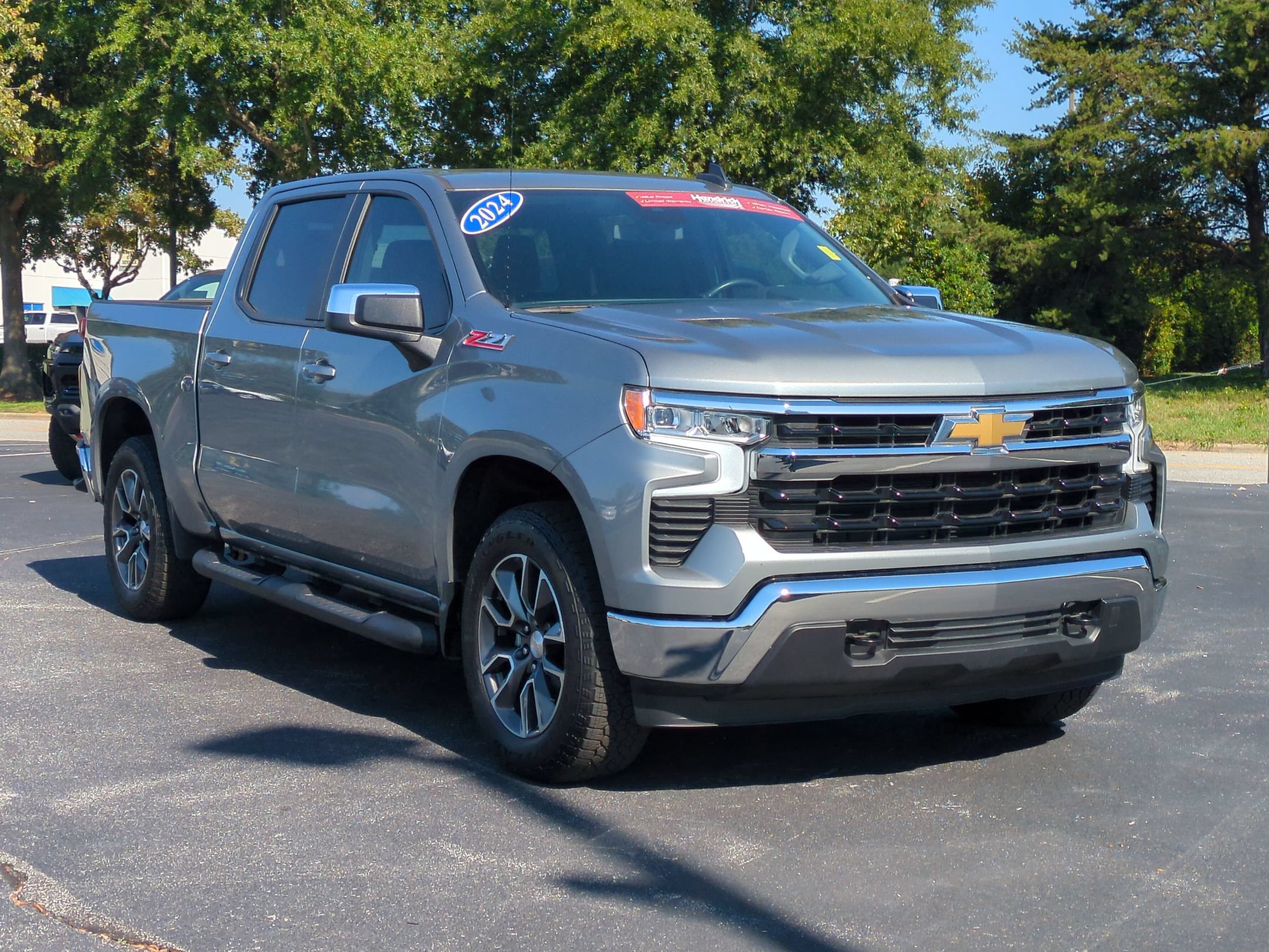 Used 2024 Chevrolet Silverado 1500 LT Pickup