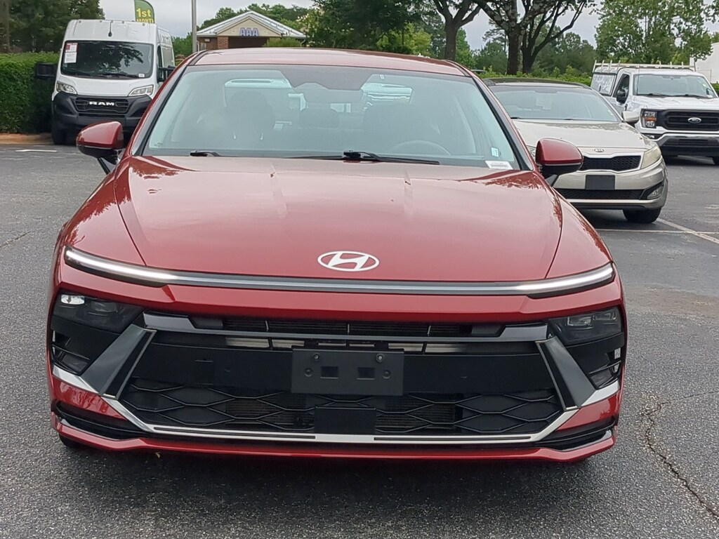 Used 2024 Hyundai Sonata SEL Sedan