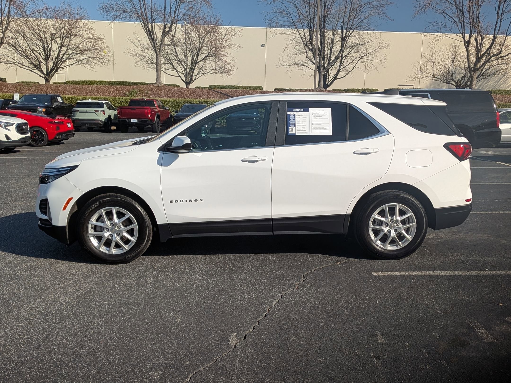 2024 Chevrolet Equinox LT photo 5