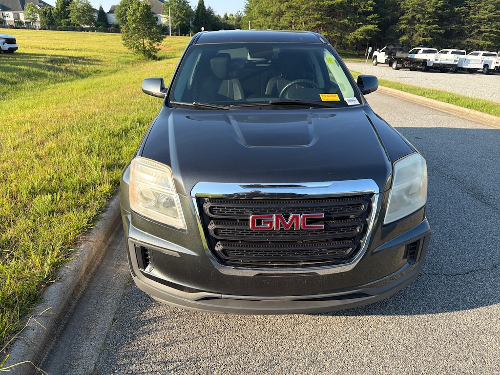 Used 2017 GMC Terrain SLE SUV